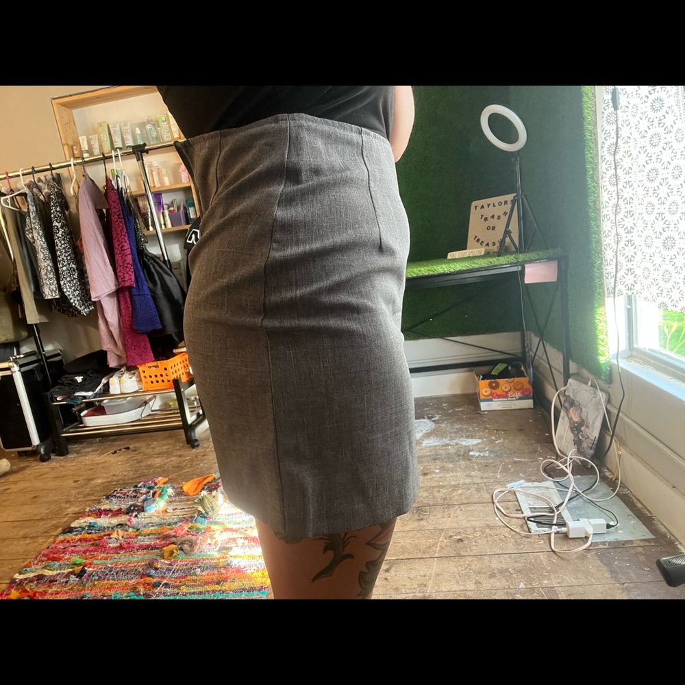 👚Basic grey skirt - Picture 9 of 9